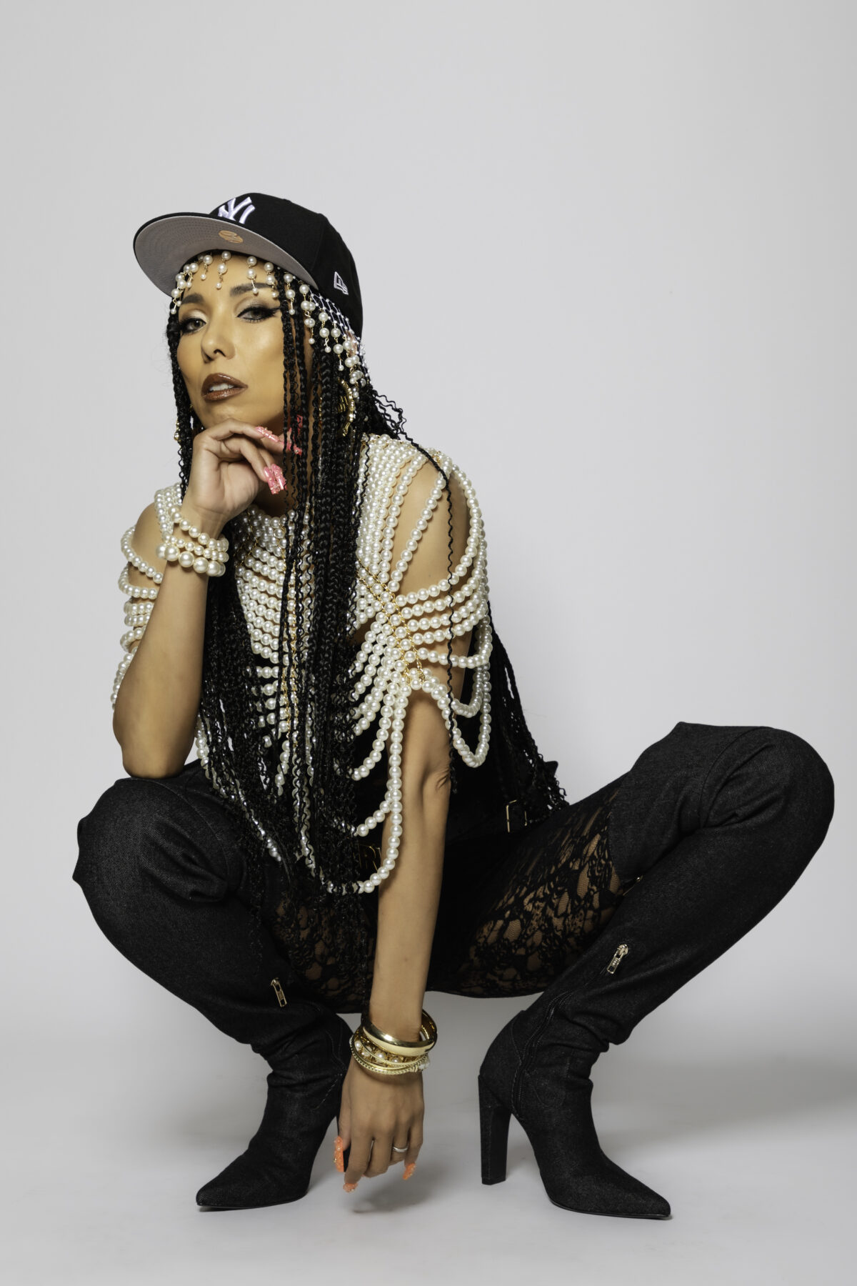 SOMEKA ( NAGOYA SOUL SISTERS, RAJAH BROOKS)